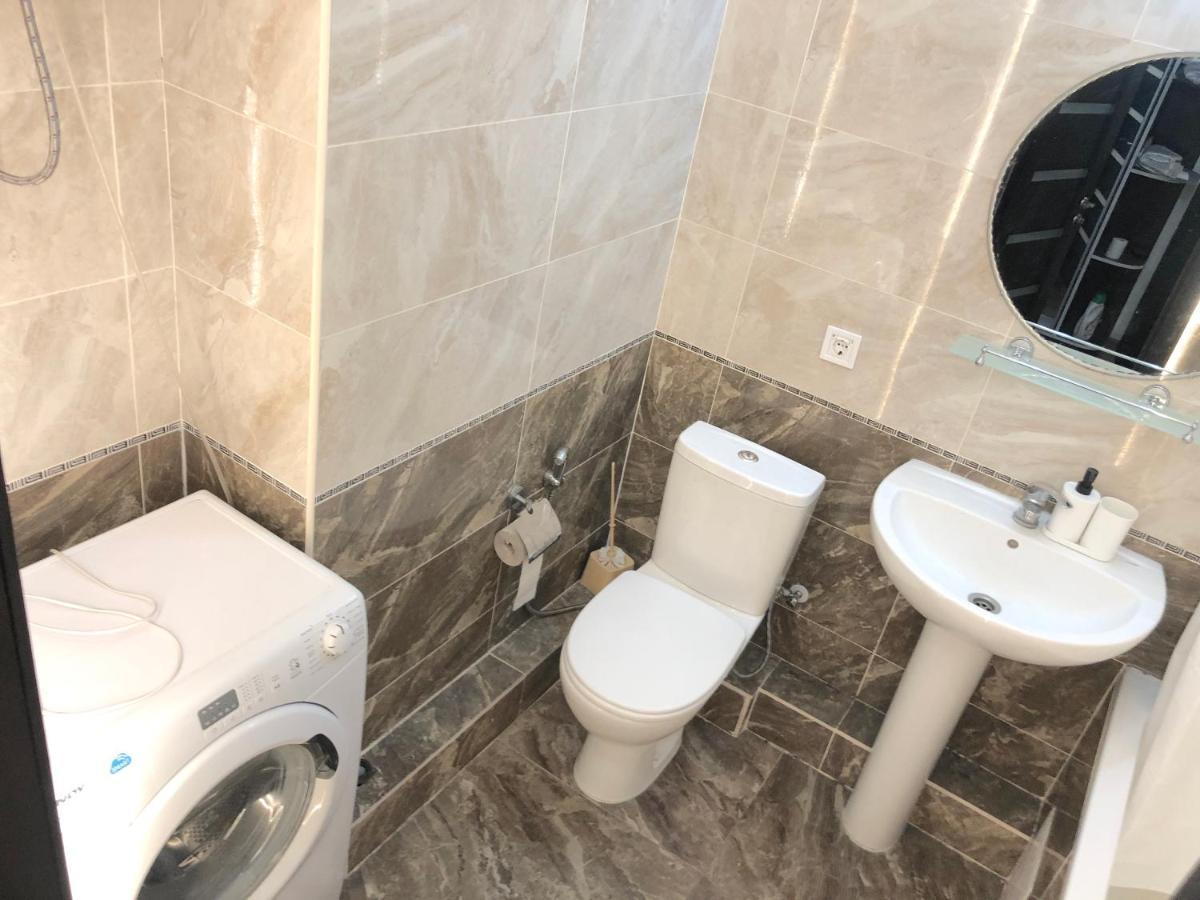 Apartmán Жд Вокзал Пр Победы 67-В Метро Нивки Парк Шулявка Kyjev Exteriér fotografie